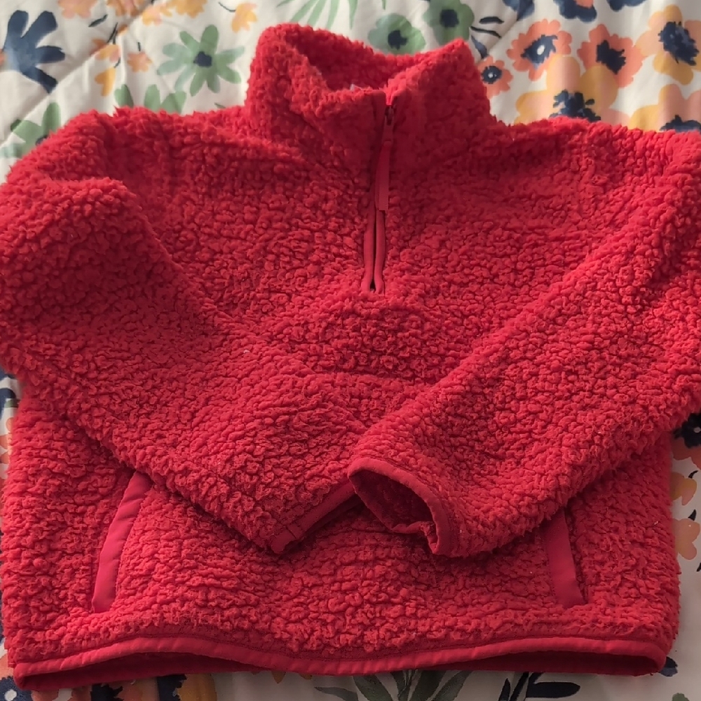EUC Wondershop By Target Cozy Red Sherpa - Kids Small